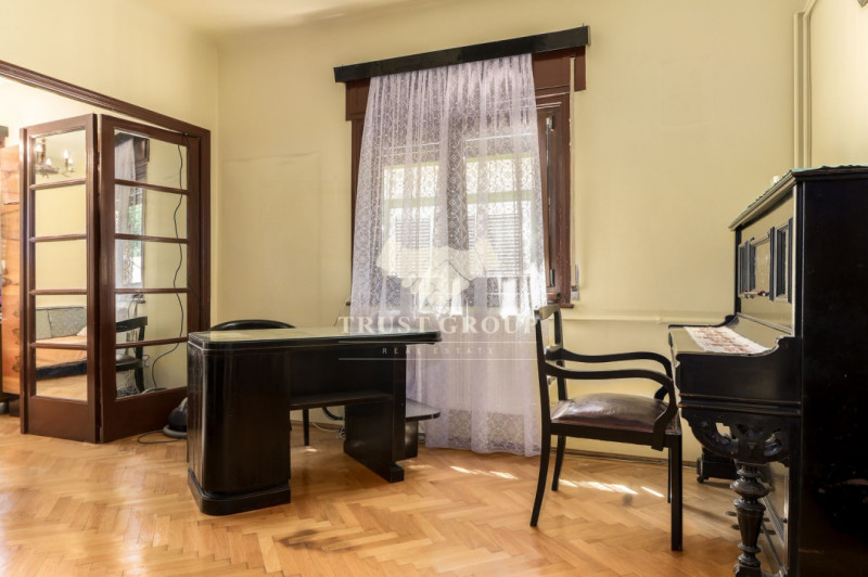 Apartament deosebit în vilă | Cotroceni | 160 mp, curte 266