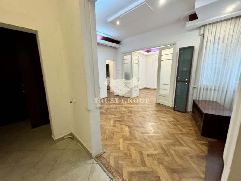 Apartament 4 camere Armeneasca | boxa la subsol