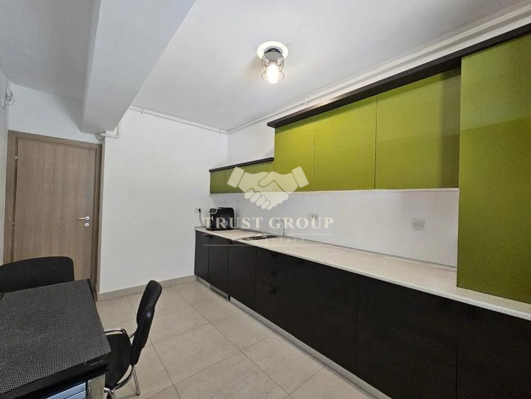 Apartament 4 camere Titulescu | Curte | 2 Locuri de parcare