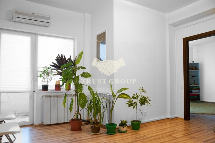 Apartament 4 camere Armeneasca