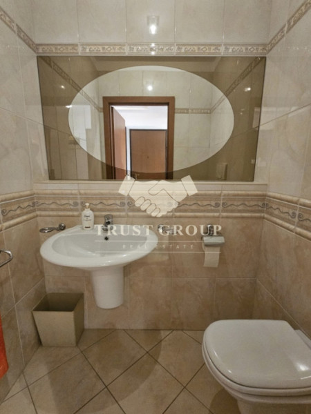 Apartament 3 camere - Primaverii 