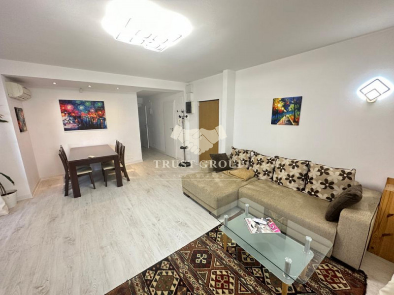 Apartament 3 camere+terasa-Primaverii