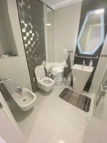 Apartament 4 camere lux Stefan cel Mare | Terasa | loc de parcare | boxa