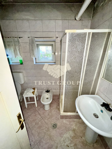 Apartament in vila | 3 camere | Domenii | Necesita renovare