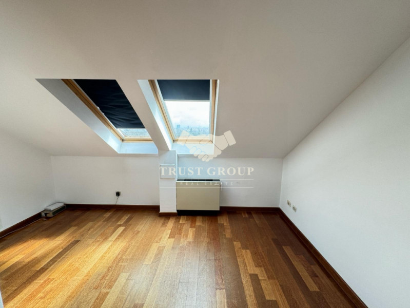 Penthouse cu vedere spre Arcul de Triumf | 2 parcari | Ideal pentru un burlac | 