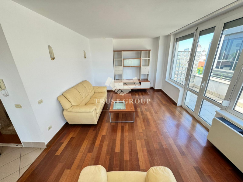 Penthouse cu vedere spre Arcul de Triumf | 2 parcari | Ideal pentru un burlac | 