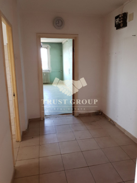 Apartament 3 camere Polona | 1981 | necesita renovare