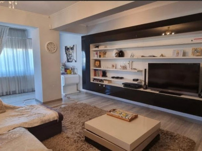 Apartament 3 camere Herastrau