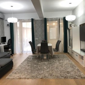 Apartament 4 camere, Uniri 