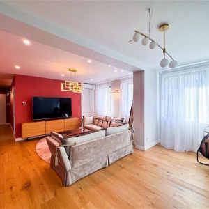 Apartament 3 camere Eminescu | Curte 77mp.
