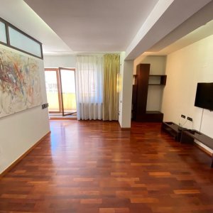 Apartament 4 camere Herastrau | Loc de parcare si boxa