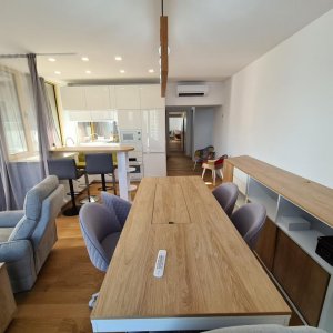 Apartament 3 camere lux + loc de parcare - Aviatiei