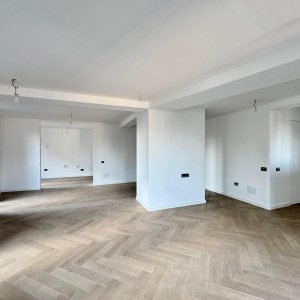 Apartament 4 camere Beller | Loc de parcare