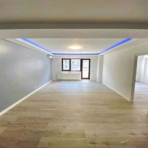 Apartament 3 camere Polona | 1982 | 