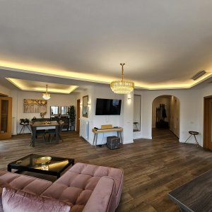 Apartament 4 camere Aviatorilor | Loc de parcare 