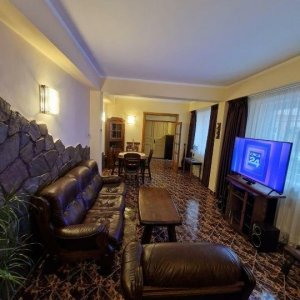 Casa 6 camere Unirii | Curte comuna 