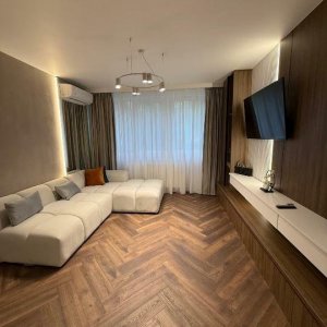 Apartament 3 camere Stefan cel Mare | Renovat complet | 3 min de metrou