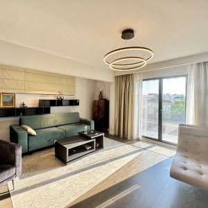 Apartament 3 camere Capitale | 3 Terase | Loc de parcare+2 Boxe