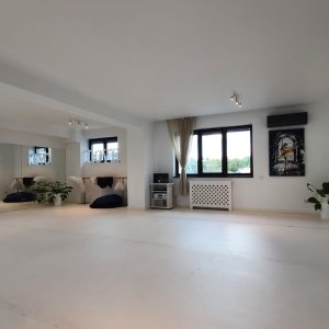 Apartament 3 camere | Terasa | Loc de parcare | Domenii