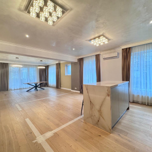 Apartament 4 camere Floreasca | Imobil 2018 | Gradina | Loc de parcare