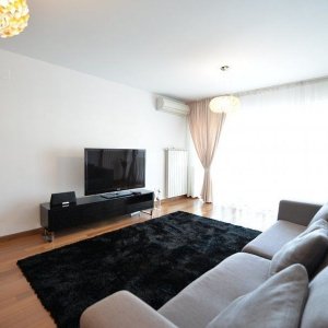Apartament 4 camere Herastrau