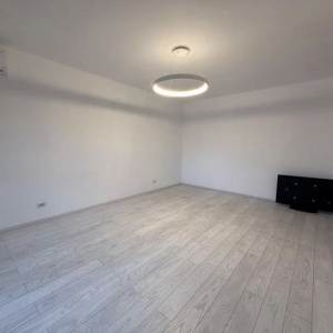 Apartament 2 camere Pipera | Curte 21mp | Loc de parcare