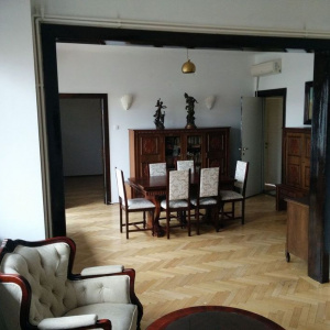 Apartament 4 camere Dacia 