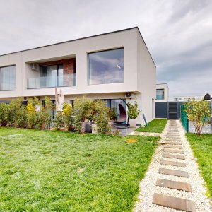 Vila 5 camere Tunari | 5 Locuri de parcare | Teren 505mp