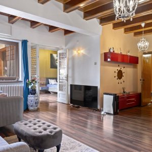 Casa versatila Banu Manta | 12 camere | Curte individuala | 4 locuri de parcare