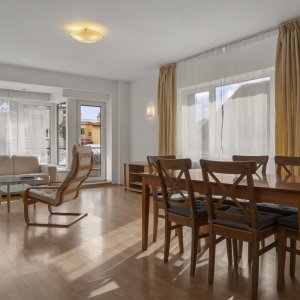 Apartament 3 camere - Primaverii