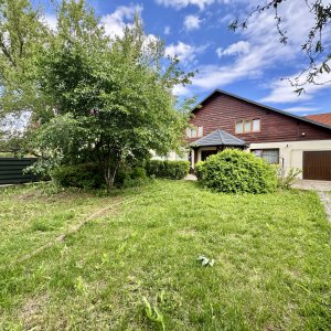 Casa 5 camere Gruiu | Garaj | Curte libera 