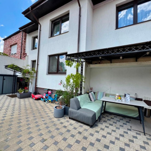 Casa 5 camere Domenii | Curte proprie | Garaj 