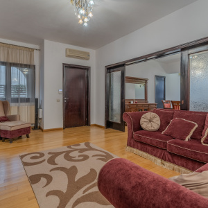 Doua apartamente in vila | Panduri | Cotroceni 
