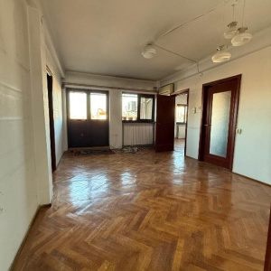 Apartament 4 camere Calea Victoriei - Ultracentral 