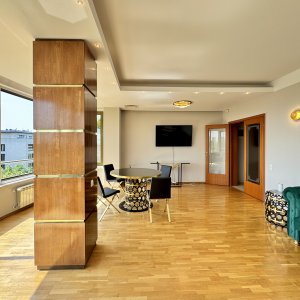 Apartament 3 camere - Primaverii