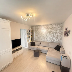 Apartament 3 camere Dorobanți | Imobil 1984