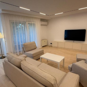 Apartament 3 camere - Aviatorilor | Loc de parcare