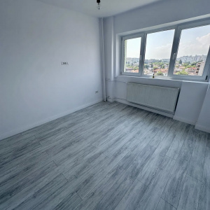 Apartament 3 camere Titulescu | renovat | 1976