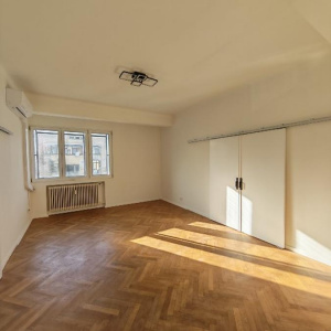 Aparatment 3 camere Victoriei 