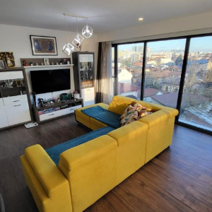 Apartament modern cu 3 camere, Victoriei-Banu Manta | Imobil 2021